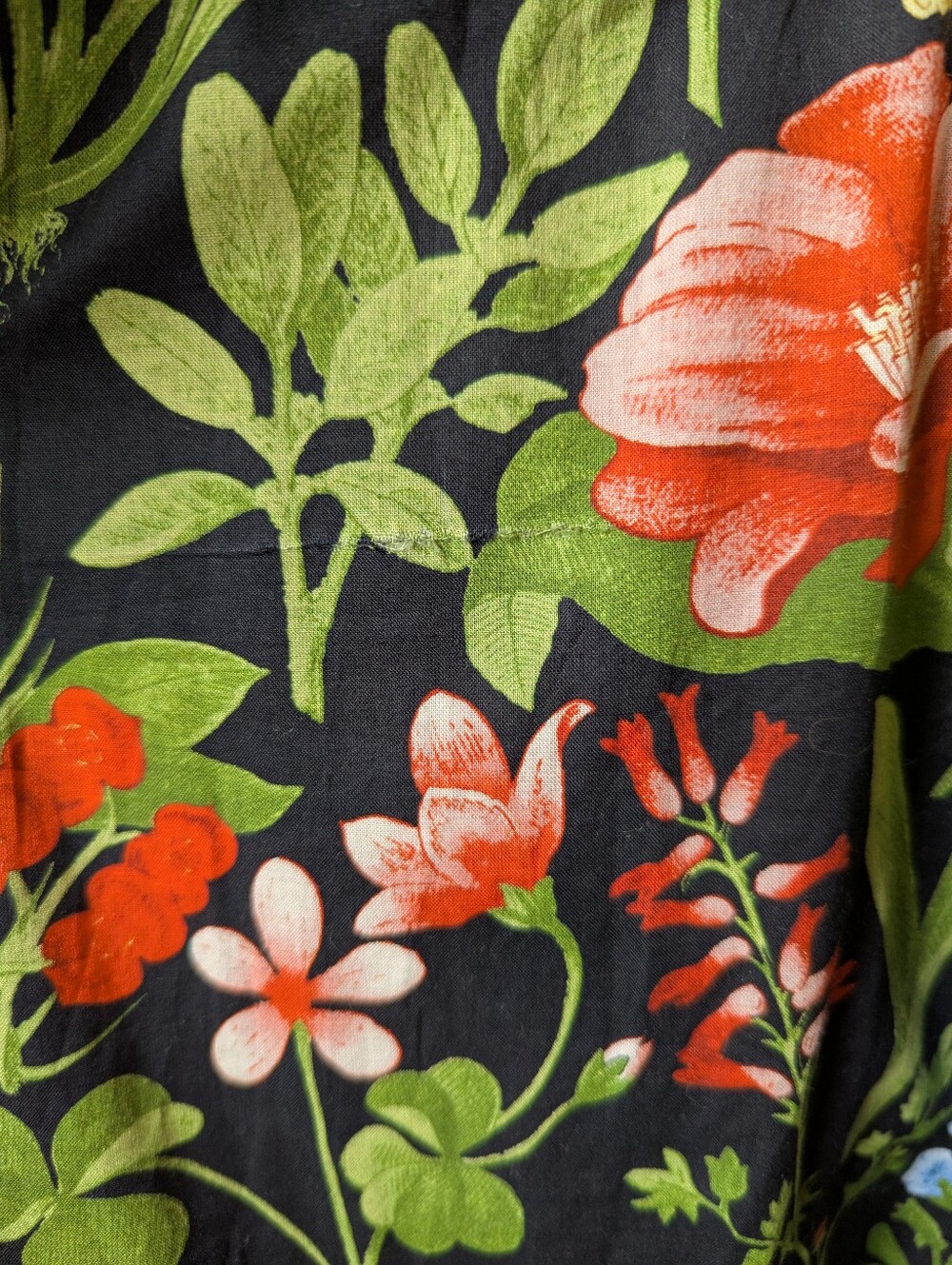 Tuckernuck "Mallie" midi dress in "Noir Blooming Botanical - FLAWED - Picture 5 of 7